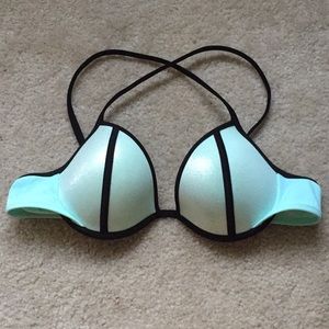 Victoria Secret bikini top Size 34B